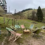 Dağ evi Les Sapins Sauna Au Pied Des Pistes *