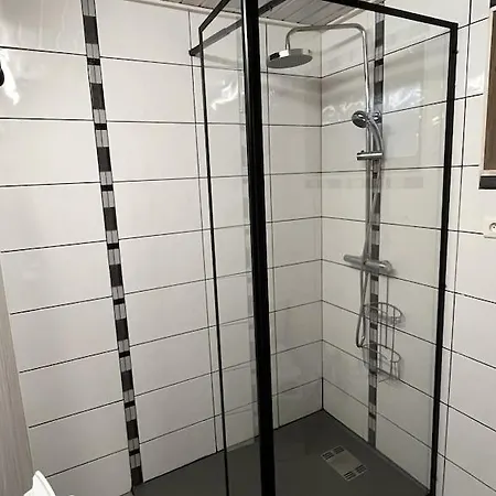 Les Sapins Sauna Au Pied Des Pistes Alpstuga *