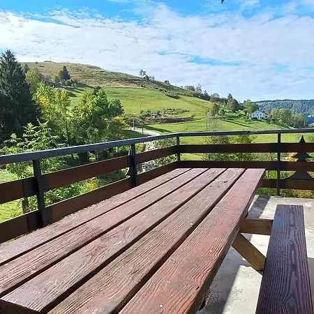 Les Sapins Sauna Au Pied Des Pistes בקתה